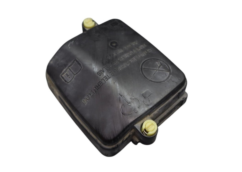 Load image into Gallery viewer, 17-20 Alfa Romeo Giulia 952 Front Right Floor Fuse Box Lid Cover 50547168 Oem
