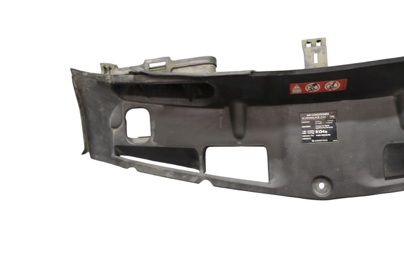 Load image into Gallery viewer, 08-14 Mercedes W204 C250 Radiator Fan Shroud Upper Trim Cover 2045000155 Oem
