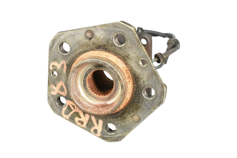 Load image into Gallery viewer, 03-10 Maserati Quattroporte M139 Rear Right Side Spindle Knuckle Wheel Hub OEM
