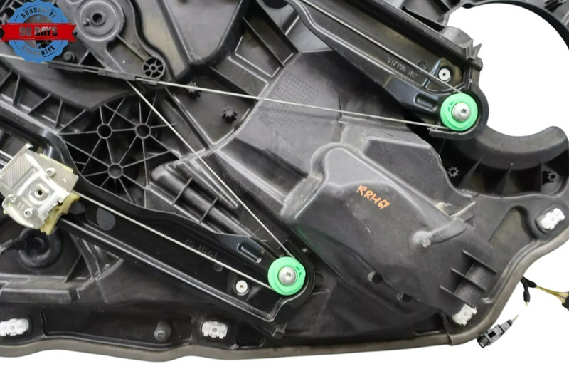 Load image into Gallery viewer, 11-17 Volkswagen VW Touareg Rear Right Side Door Window Regulator &amp; Panel Oem

