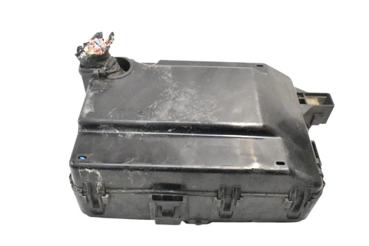 14-16  Maserati Quattroporte M156 S 3.0L Engine Bay Fuse Box 7154763030 Oem