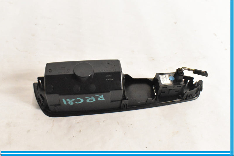 Load image into Gallery viewer, BMW F01 740i 750i Left Rear Door Switch Ash Tray 9193527
