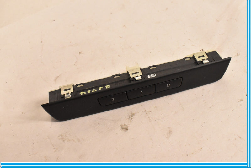 Load image into Gallery viewer, 09-15 BMW F01 F02 750i 750Li Front Right Seat Memory Control Switch 9163068 Oem
