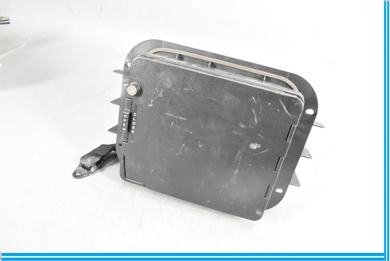 Load image into Gallery viewer, 12-18 BMW 650i 640i F12 Rear Seat Facelift Trunk Ski Cassette Housing Oem
