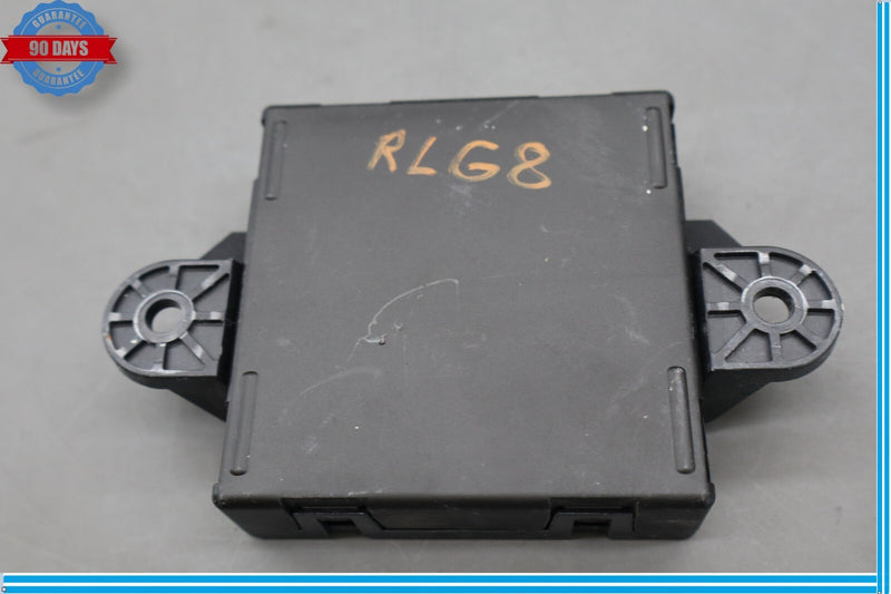 Load image into Gallery viewer, 10-13 Mercedes E350 Rear Left Driver Side Door Control Module Oem
