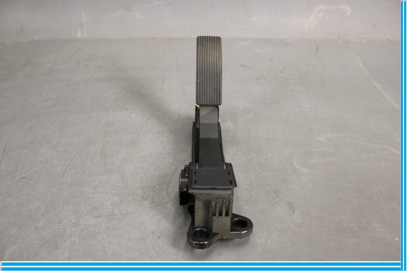 Load image into Gallery viewer, 06-13 Mercedes GL550 GL450 Gas Throttle Pedal Accelerator Oem
