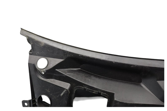 14-20 Maserati Ghibli S Windshield Wiper Cowl Vent Grille Panel 670010468 Oem