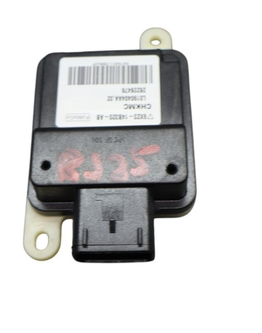 09-15 Jaguar XF XFR X250 Front Right Passenger Side Occupancy Module Sensor Oem