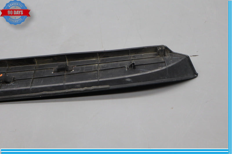 Load image into Gallery viewer, 17-20 Genesis G80 Front Right Passenger Side Fender Seal Trim Ledge Cover Oem
