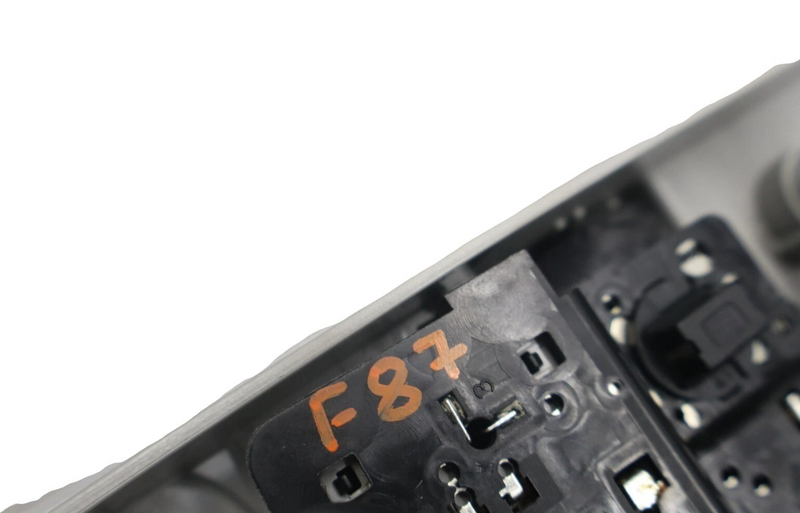 Load image into Gallery viewer, 12-18 Audi A7 Quattro Front Overhead Console Dome Light Lamp Switch Black Oem
