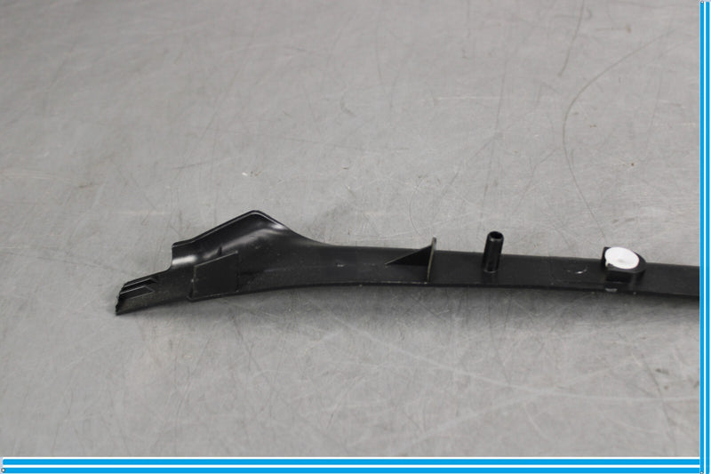 Load image into Gallery viewer, 10-11 Land Rover Range Rover Sport Front Right Side Sill Cover Trim Oem
