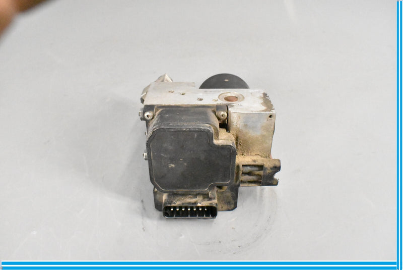 Load image into Gallery viewer, 00-06 Mercedes CL500 CL600 W215 Anti Lock Brake Abs Pump Module A0044314612 Oem
