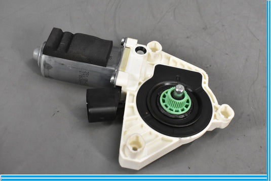 14-18 Mercedes CLA250 C117 Front Right Side Door Window Regulator Motor Oem