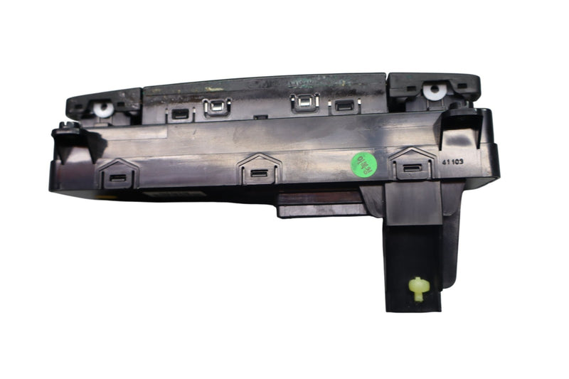 Load image into Gallery viewer, 15-16 Hyundai Genesis Center Console Heated Seats Control Switch Panel Oem
