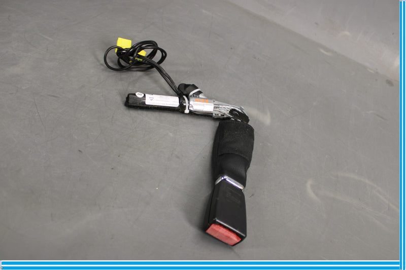 Load image into Gallery viewer, 03-06 Mercedes S500 S600 Front Right Side Seatbelt Seat Belt Buckle Oem
