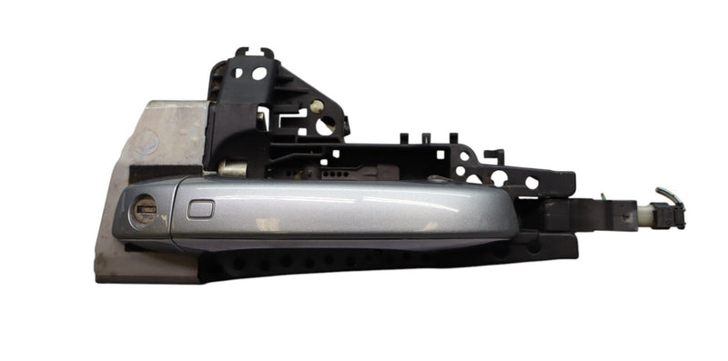 Load image into Gallery viewer, 11-18 Audi A8 Quattro Front Left Driver Side Exterior Door Handle 4H1837885 Oem

