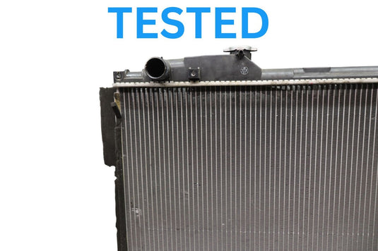 01-06 Lexus LS430 4.3L Front Engine Cooling Radiator Assembly 4221723823F Oem