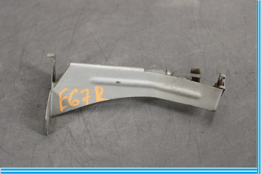 10-16 Mercedes E350 E550 Right Passenger Side Air Deflector Bracket Mount Oem