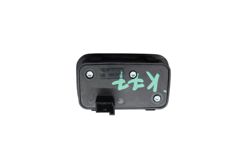 Load image into Gallery viewer, 06-13 Mercedes X164 GL450 ML350 R350 Trunk Tailgate Lock Close Button Oem
