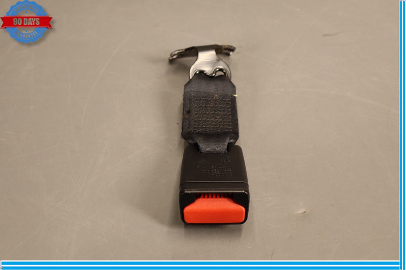 Load image into Gallery viewer, 14-18 Maserati Ghibli Rear Left Side Center Seat Belt Seatbelt Buckle End Oem
