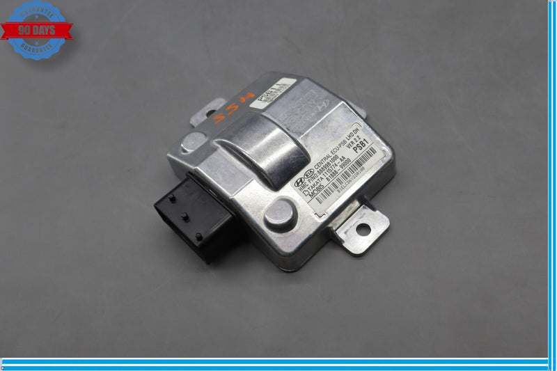 Load image into Gallery viewer, 15-19 Hyundai Genesis Sedan G80 Front Dash PRE Seatbelt Control Module Oem

