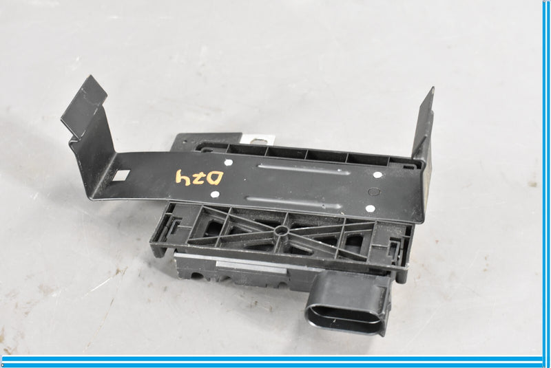 Load image into Gallery viewer, 05-12 Bentley Continental Battery Fuse Control Terminal Holder Oem
