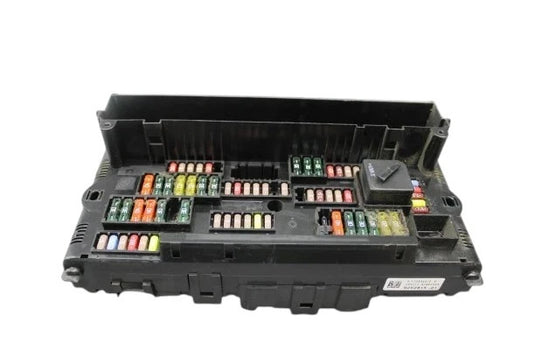 10-16 BMW 528i 535i 550i 650i Fuse Relay Power Box Distribution Module Unit OEM
