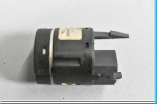 97-06 Jaguar XK8 XKR Fuel Gas Door Trunk Release Switch LJA6255AB Oem