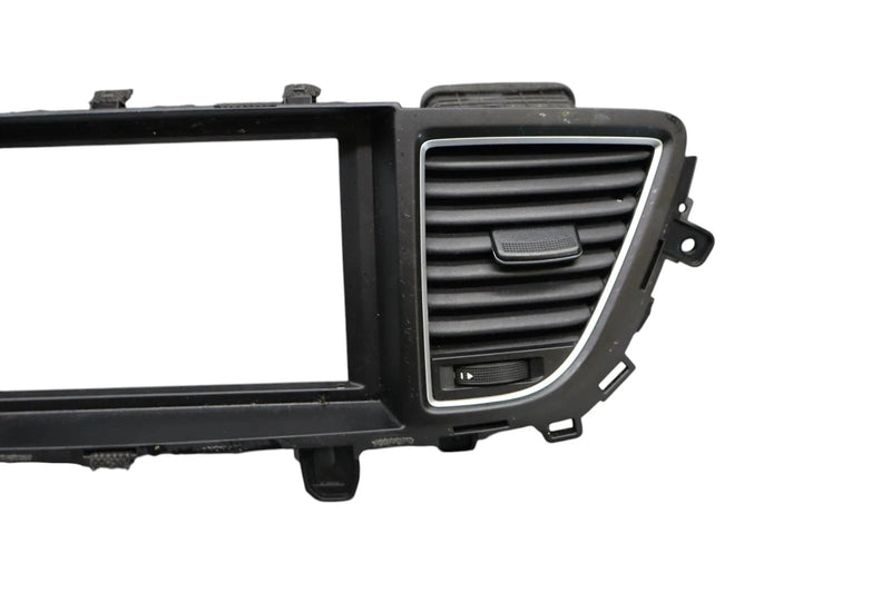Load image into Gallery viewer, 15-20 Hyundai Genesis Center Dash Air Vent W/ Screen Bezel Trim 84743-B1000 Oem
