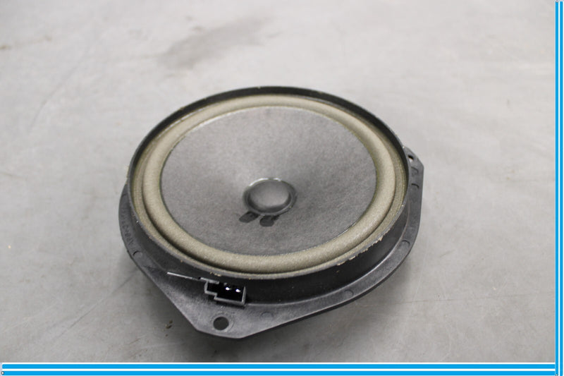 Load image into Gallery viewer, 14-17 Maserati Ghibli Front Right Passenger Side Door Audio Speaker Oem
