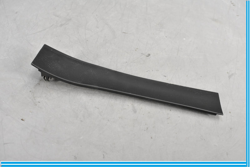 Load image into Gallery viewer, 14-20 Maserati Quattroporte Front Right Side A Pillar Middle Cover Trim Oem
