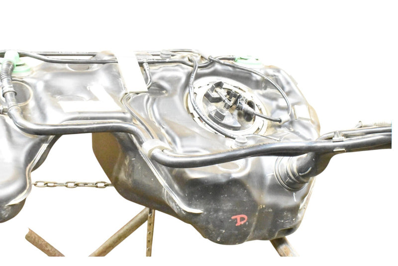 Load image into Gallery viewer, 15-18 Mercedes W205 C300 Fuel Gas Tank Reservoir Assembly 2054701800 OEM
