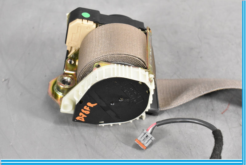 Load image into Gallery viewer, 04-07 Jaguar X350 XJR XJ8 Front Right Passenger Side Seat Belt Retractor Oem

