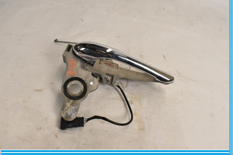 Load image into Gallery viewer, 04-08 Maserati Quattroporte Front Right Passenger Exterior Door Handle Oem
