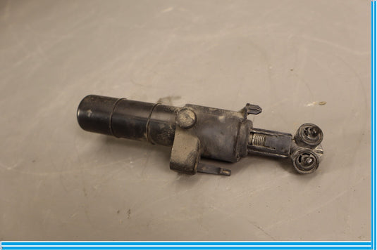 08-20 Mercedes E350 E550 C300 Left Driver Side Windshield Washer Tank Pump Oem