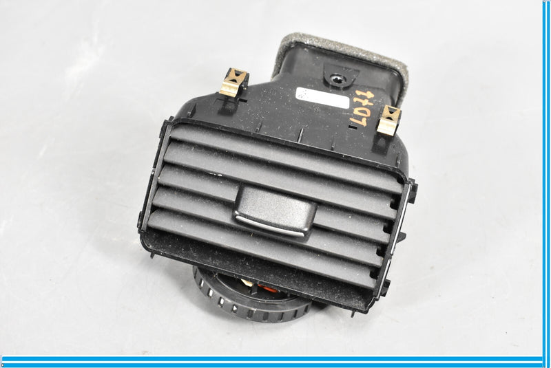 Load image into Gallery viewer, 11-14 Volkswagen VW Touareg Front Left Driver Dashboard Air Vent Oem
