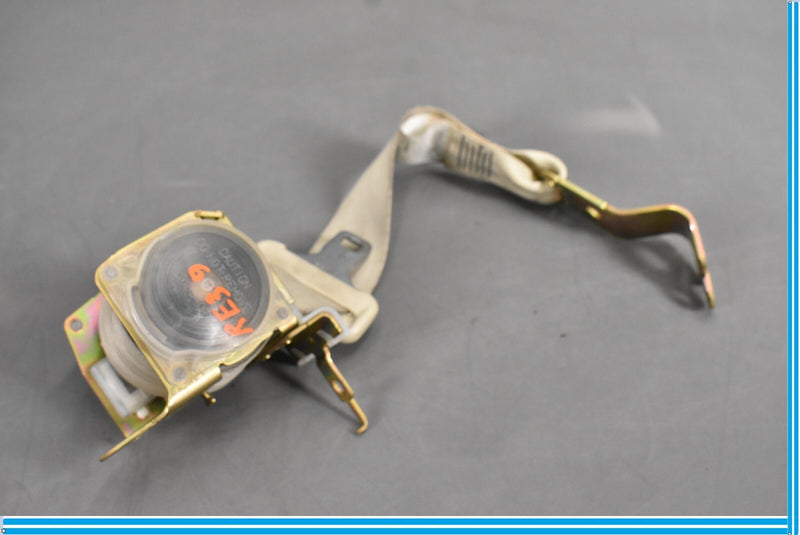 Load image into Gallery viewer, 02-10 Lexus SC430 Rear Right Or Left Side Seat Belt Seatbelt Retractor Oem
