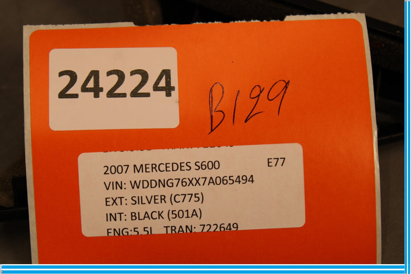 Load image into Gallery viewer, 07-13 Mercedes S350 S550 S600 W221 Right Passenger Door Corner Speaker Black Oem
