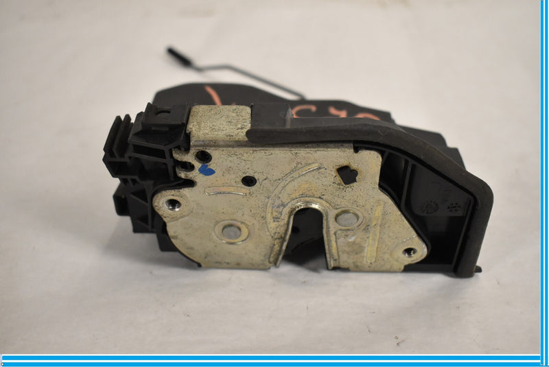 Load image into Gallery viewer, 07-13 BMW X5 E70 Front Right Passenger Door Lock Latch Actuator Oem
