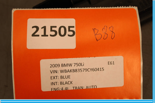 09-15 BMW 750Li F01 F02 Rear Left Door Window Glass Sunshade Bracket Adapter Oem