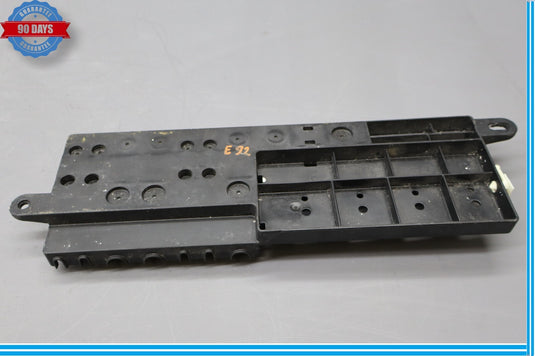 11-17 Jaguar XJ XJL Rear Trunk Battery Terminal Fuse Relay Junction Box Oem