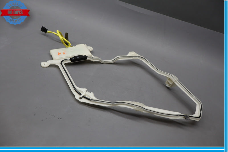 Load image into Gallery viewer, 00-06 Mercedes S600 S500 W220 Front Right Passenger Keyless Go Entry Antenna Oem
