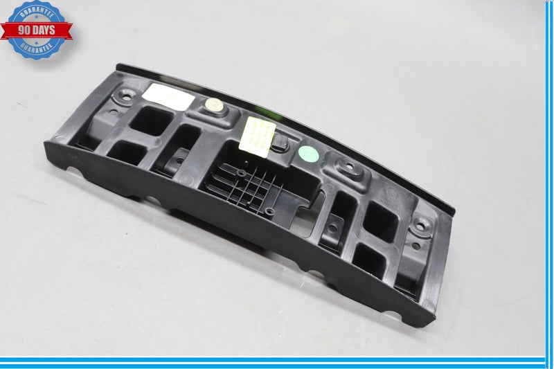 Load image into Gallery viewer, 14-20 Levante Ghibli Quattroporte Front Left Side Seat Guard Cover Support Oem
