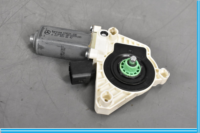 Load image into Gallery viewer, 12-18 Mercedes CLS550 CLS63 SL550 E350 Rear Right Window Regulator Motor Oem
