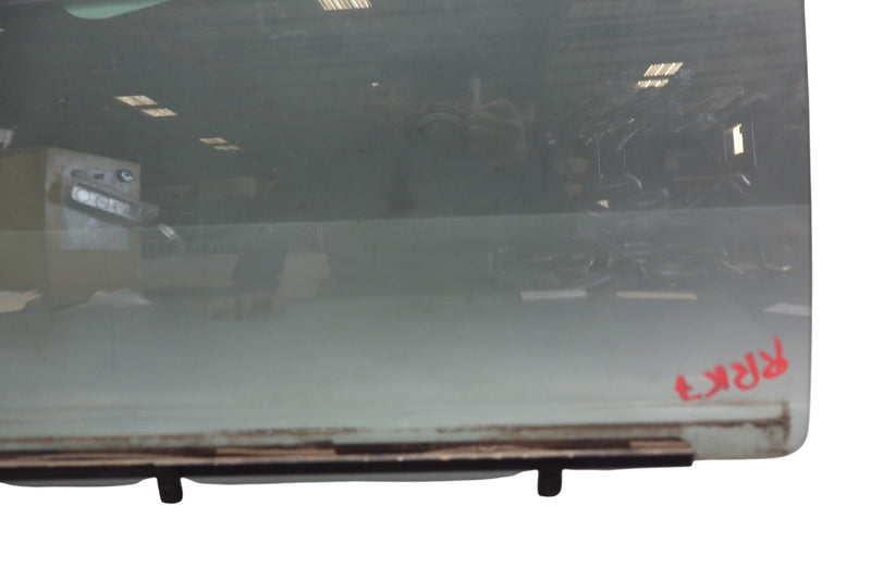 Load image into Gallery viewer, 01-06 Lexus LS430 Rear Right Passenger Side Door Window Auto Glass 43R00035 Oem
