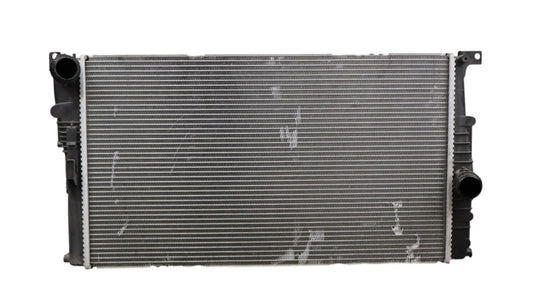 14-21 BMW I01 i3 i3s Engine Water Cooling Radiator Assembly 17117600520 Oem