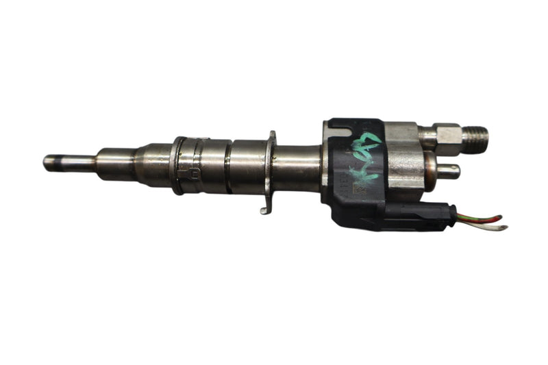 Load image into Gallery viewer, 07-17 BMW 650i 740i 740Li 750i Engine Fuel Injector 13538616079 Oem

