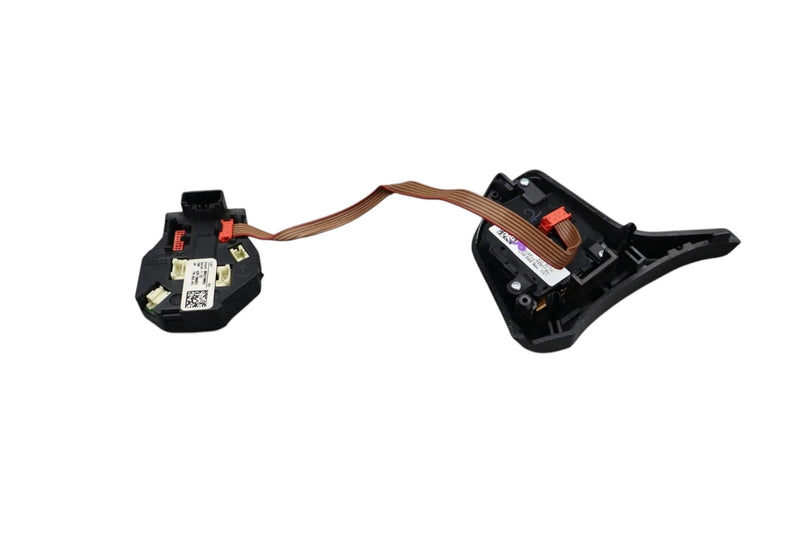 Load image into Gallery viewer, 11-14 Volkswagen VW Touareg Left Multifunction Steering Wheel Control Button OEM
