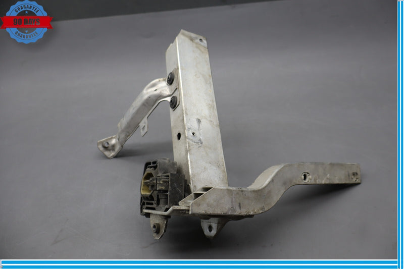 Load image into Gallery viewer, 09-15 BMW 750i 750Li Front Bumper Left Radiator Support Bar Bracket Oem
