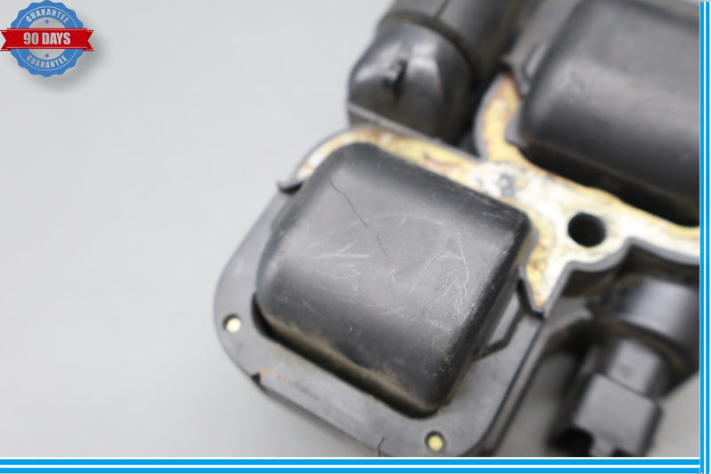 Load image into Gallery viewer, 03-06 Mercedes R230 SL500 Engine Ignition Coil Pack A0001587803 Oem
